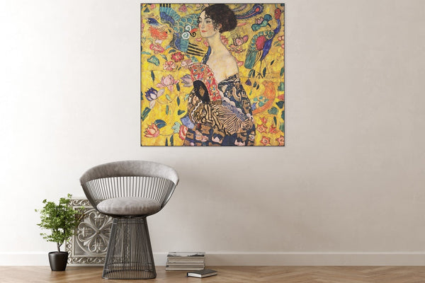Akustisches Gemälde Dame mit Fächer – Gustav Klimt, schallabsorbierende Wanddekoration
